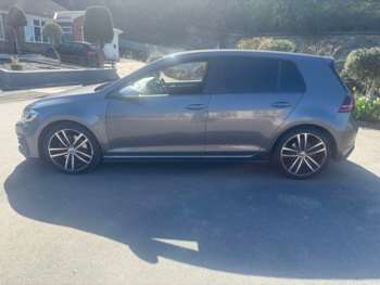 Used Volkswagen Golf 2017 for sale - 74469093: Photo