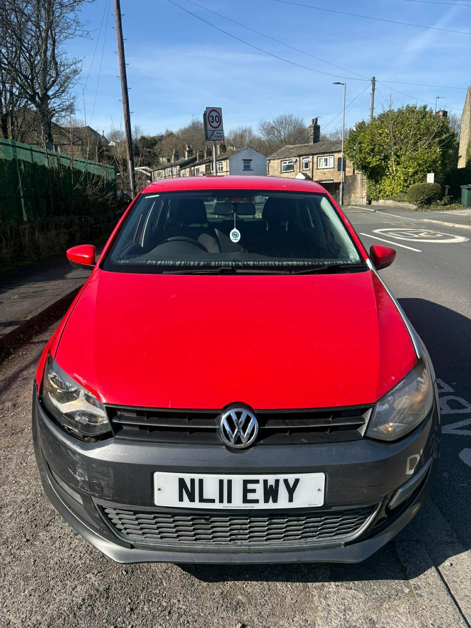 Used Volkswagen Polo 2011 for sale - 77974124: Photo 2