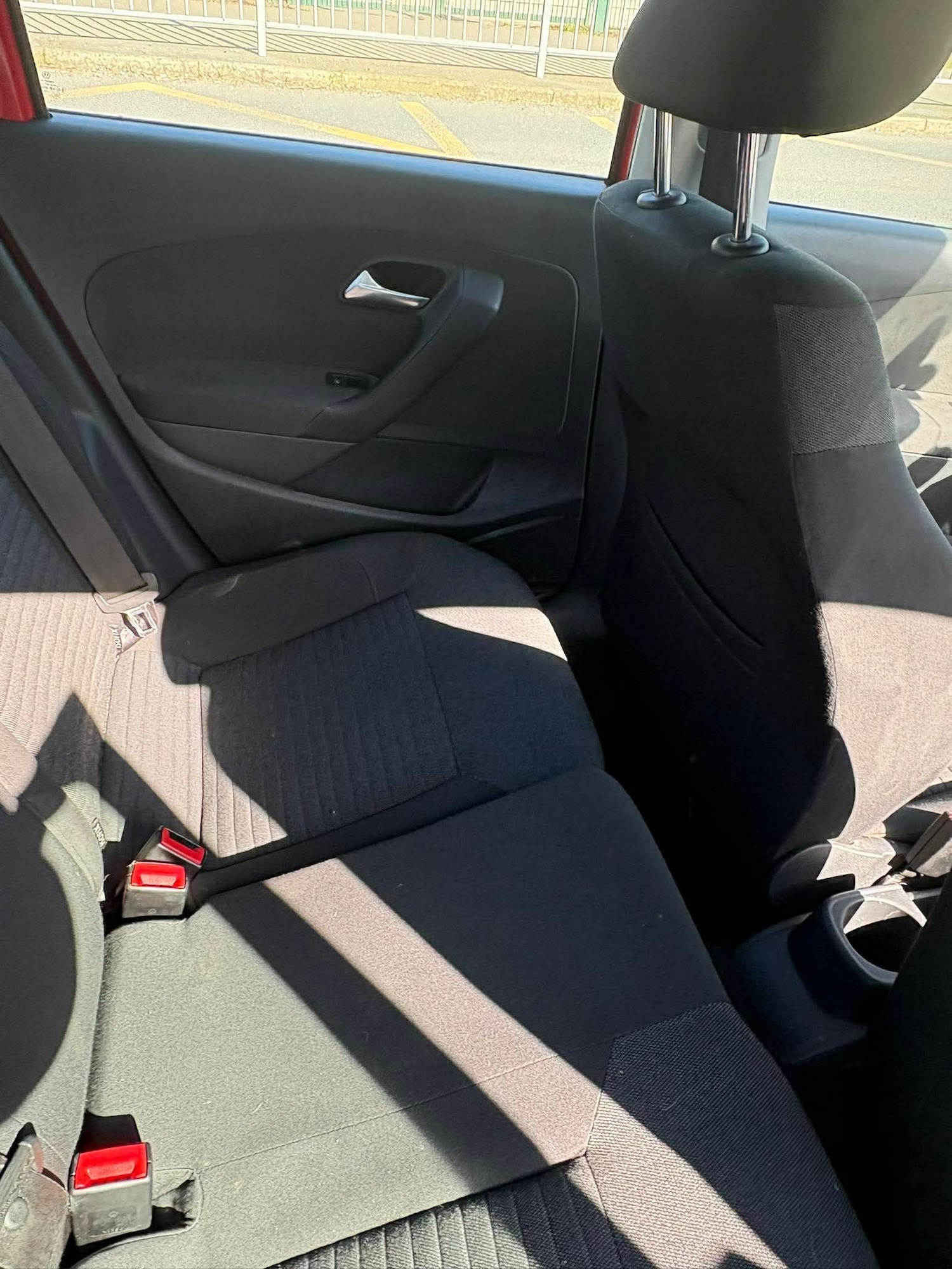 Used Volkswagen Polo 2011 for sale - 77974124: Photo 8