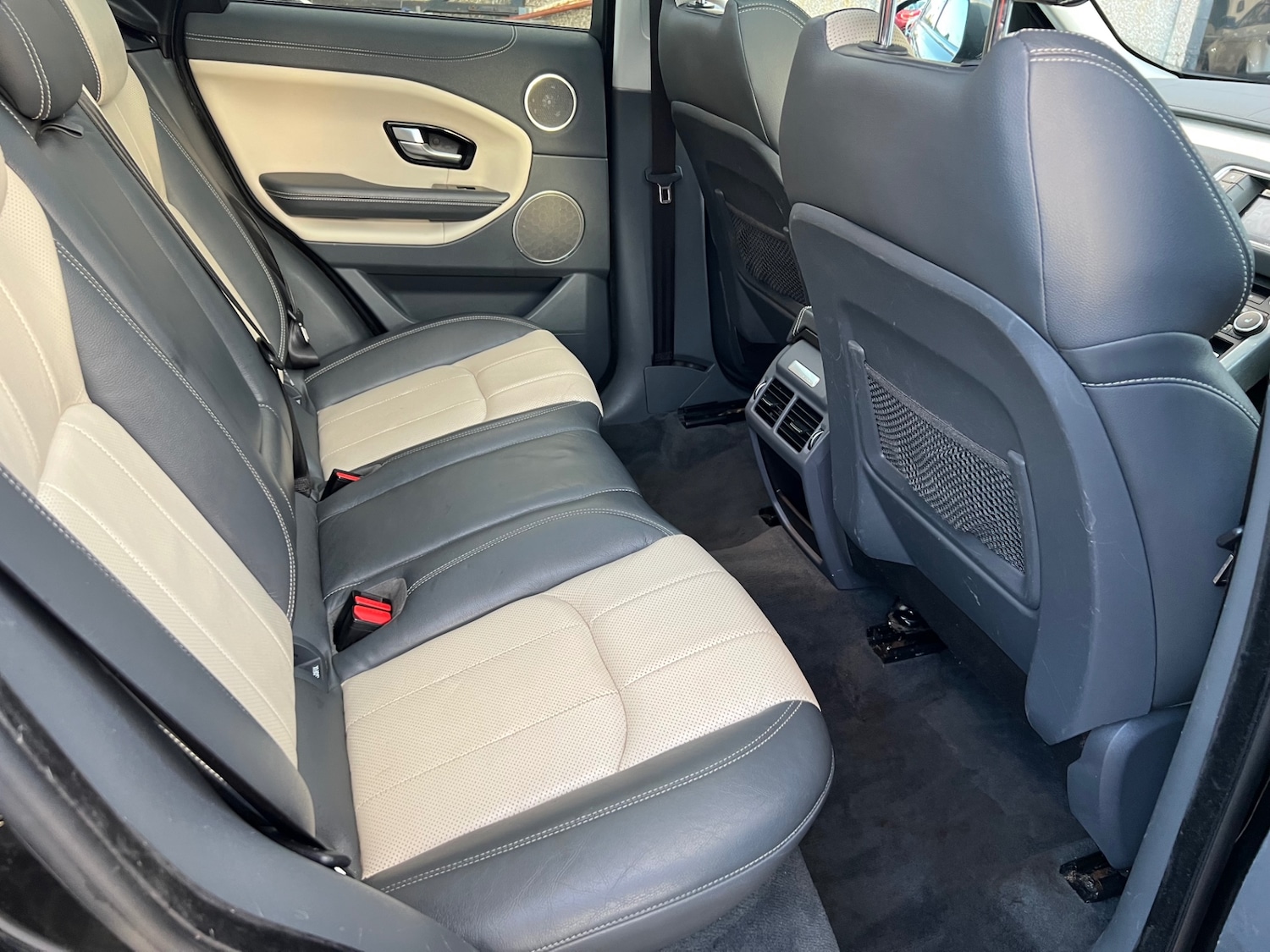 Used Land Rover Range Rover Evoque 2015 for sale - 76599994: Photo 10