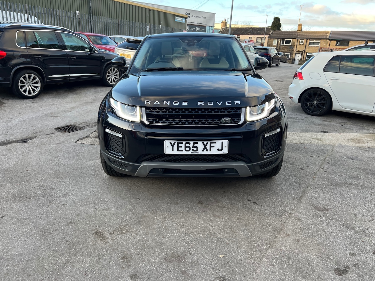 Used Land Rover Range Rover Evoque 2015 for sale - 76599994: Photo 2
