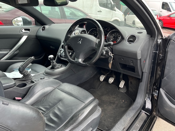 Used Peugeot RCZ 2011 for sale - 72502223: Photo 14