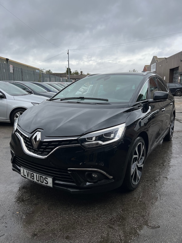Used Renault Grand Scenic 2018 for sale - 76159826: Photo 1