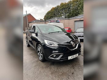 Used Renault Grand Scenic 2018 for sale - 76159826: Photo 3
