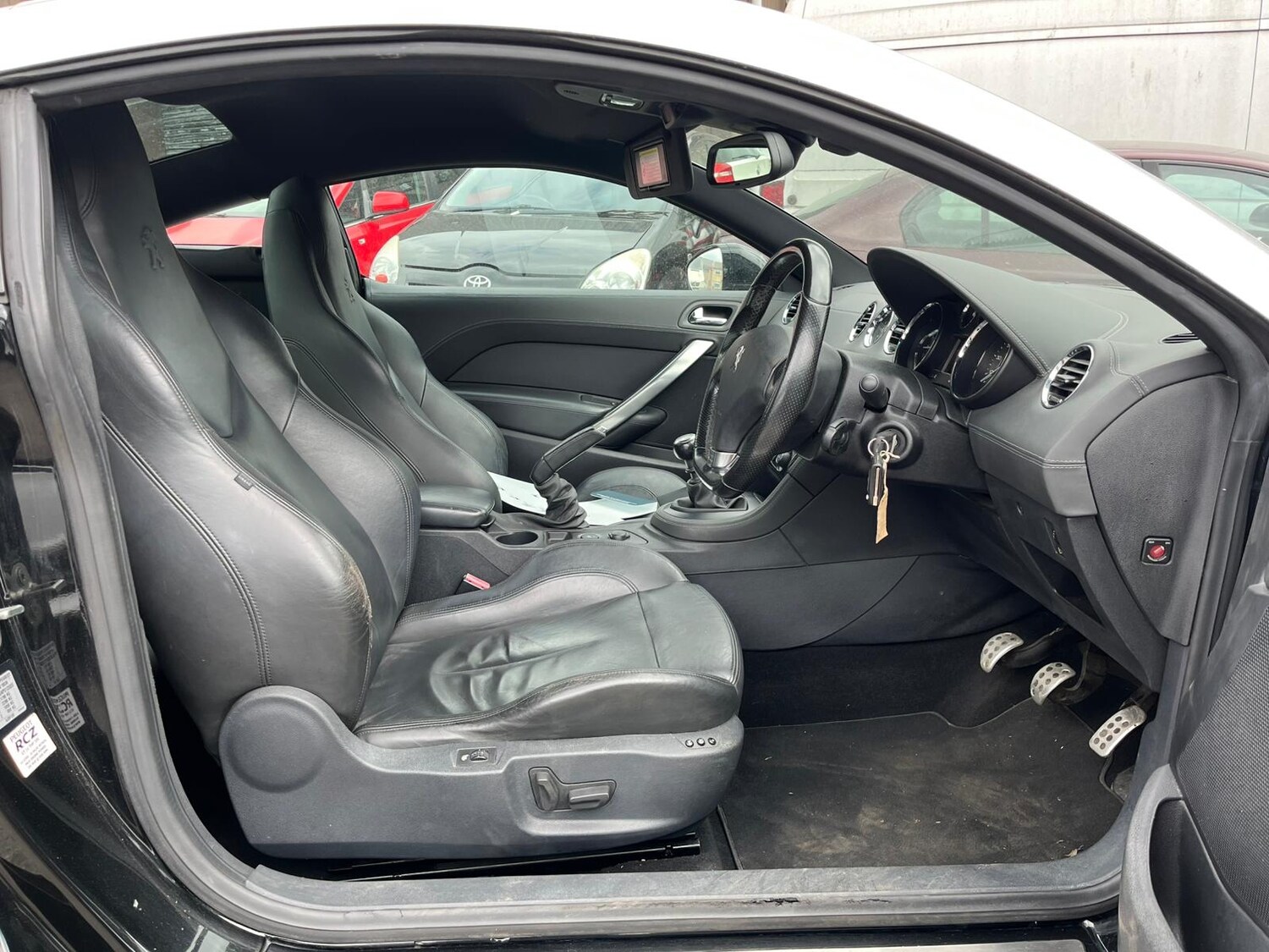 Used Peugeot RCZ 2011 for sale - 76322138: Photo 16