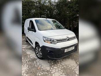 Used Citroen Berlingo 2021 for sale - 77065816: Photo
