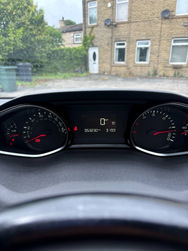 Used Peugeot 308 2017 for sale - 74705436: Photo 10
