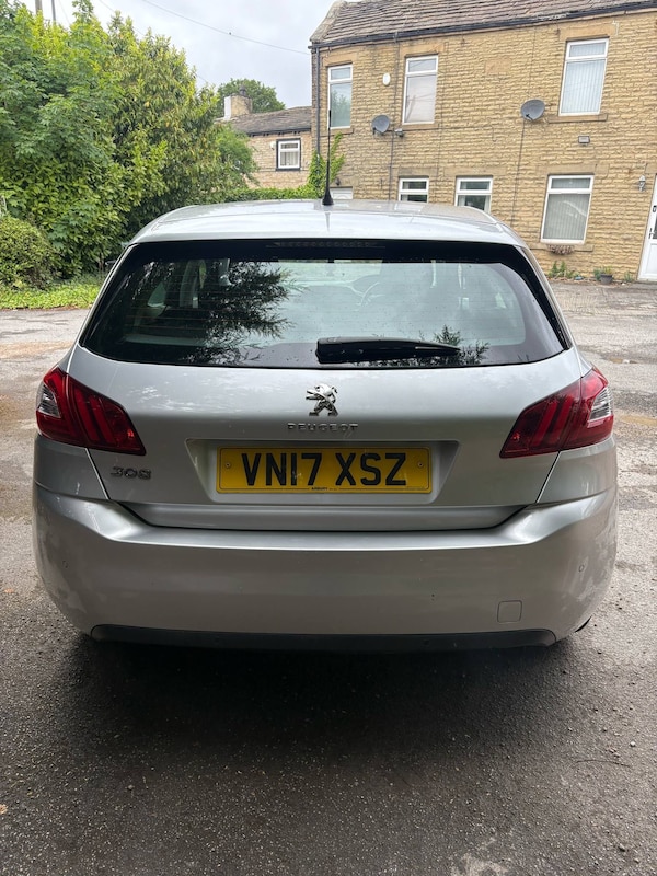 Used Peugeot 308 2017 for sale - 74705436: Photo 9