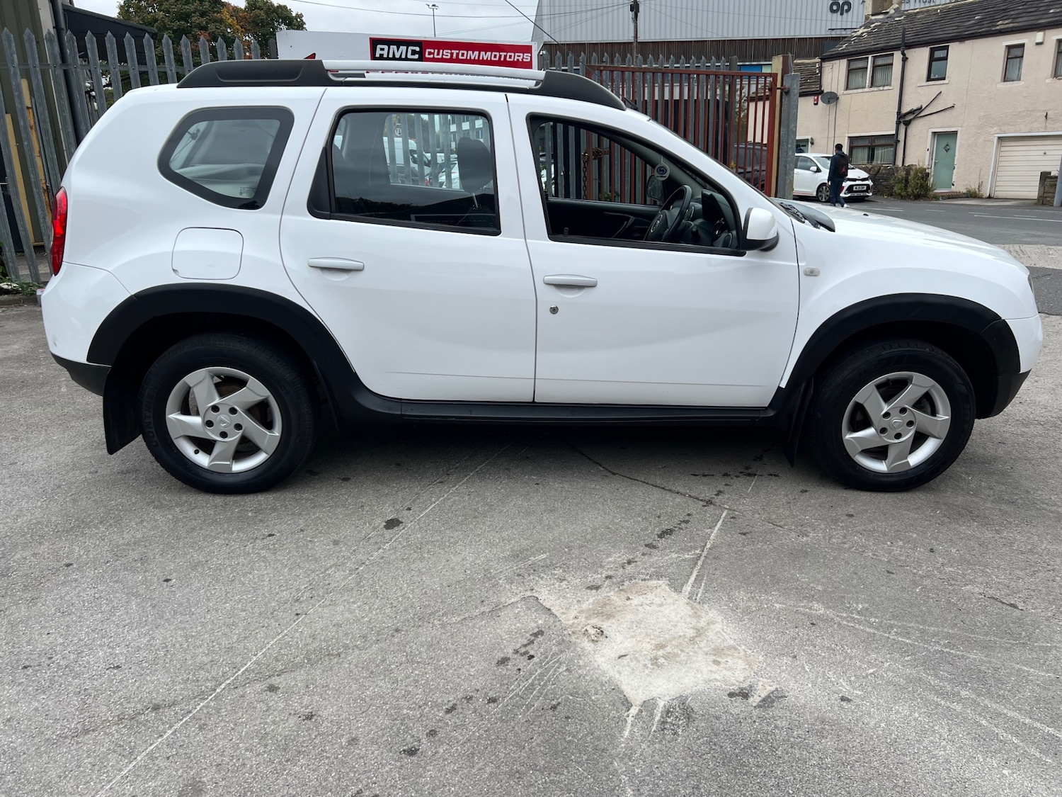 Used Dacia Duster 2014 for sale - 76219243: Photo 2