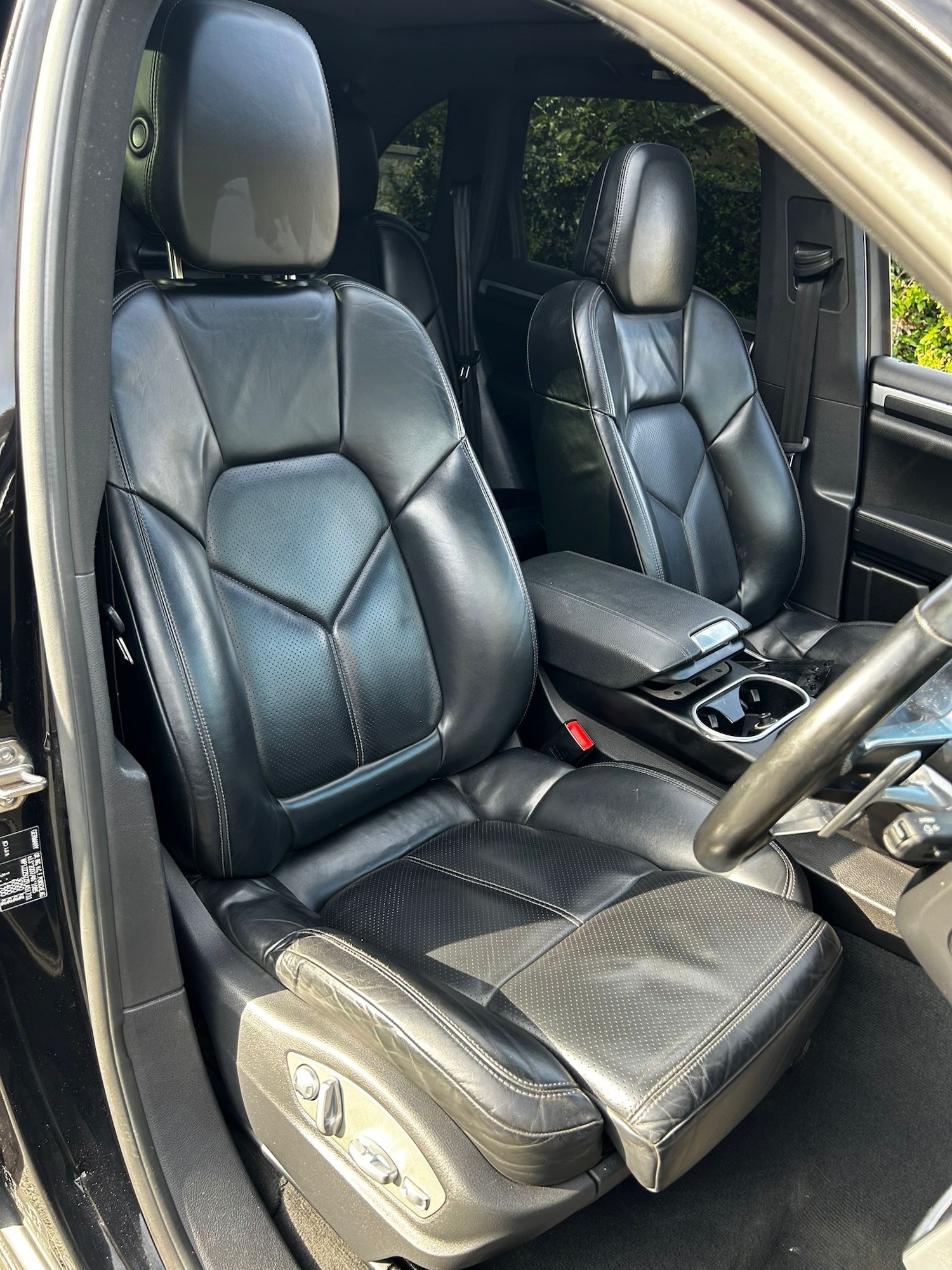 Used Porsche Cayenne 2015 for sale - 77781825: Photo 17