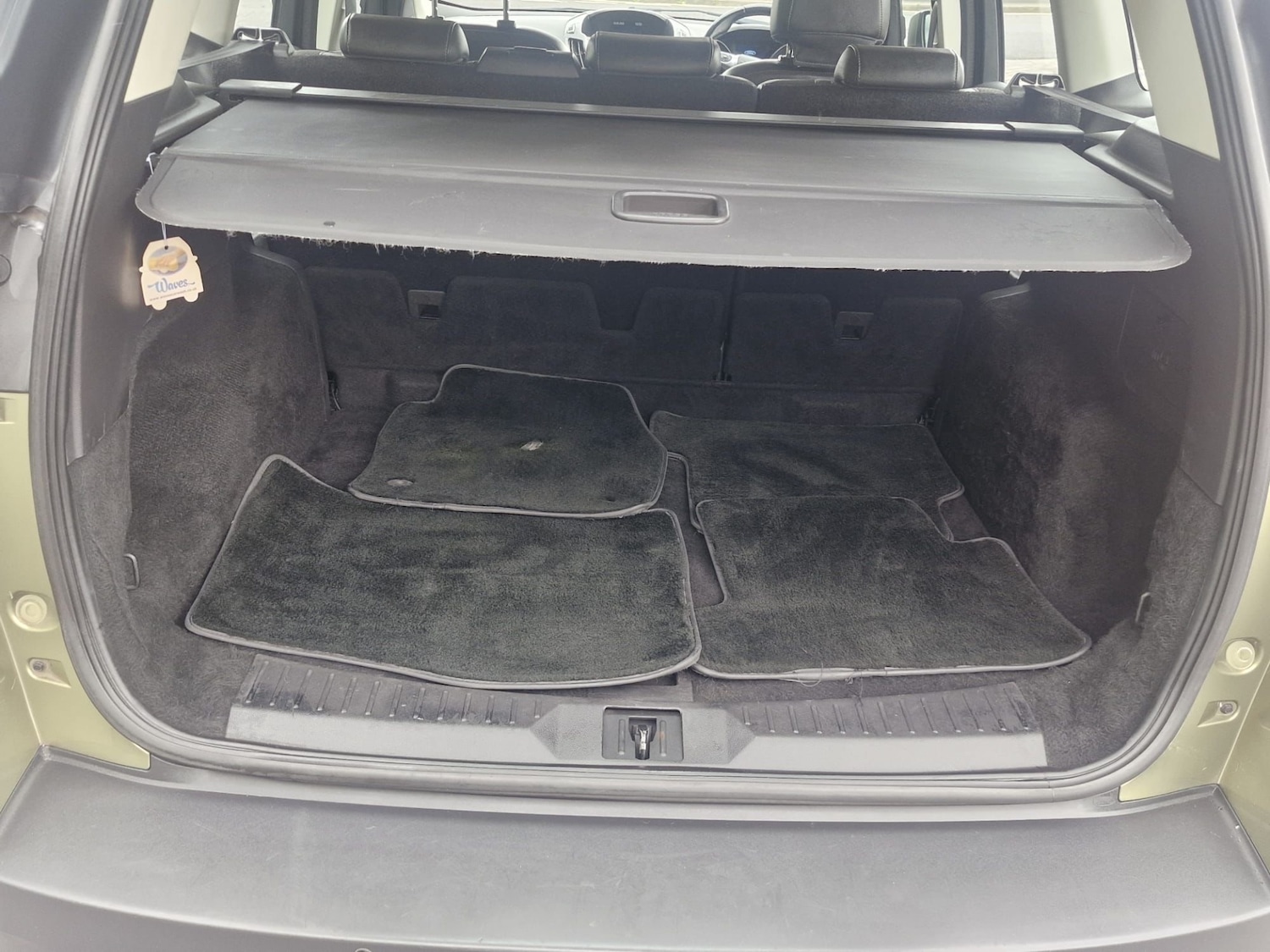 Vehicle 7