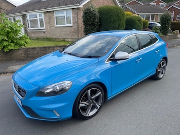 Used Volvo V40 2014 for sale - 78723235: Photo