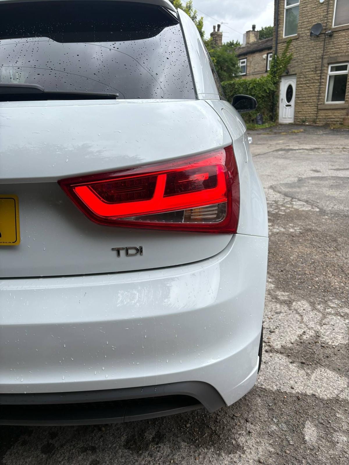 Used Audi A1 2013 for sale - 77781976: Photo 2