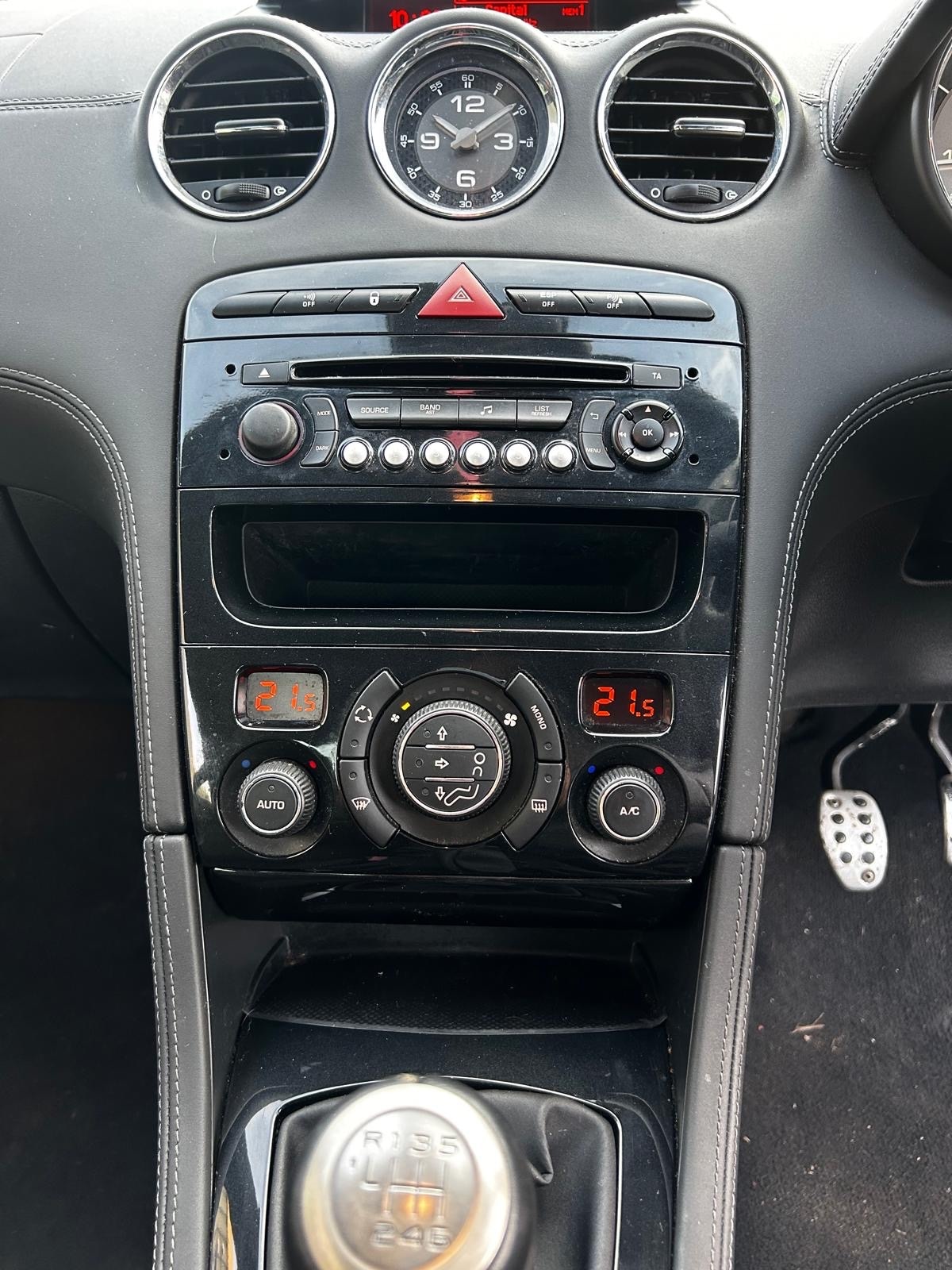 Used Peugeot RCZ 2013 for sale - 77781981: Photo 13