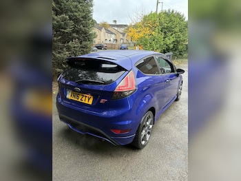 Used Ford Fiesta 2016 for sale - 76320785: Photo