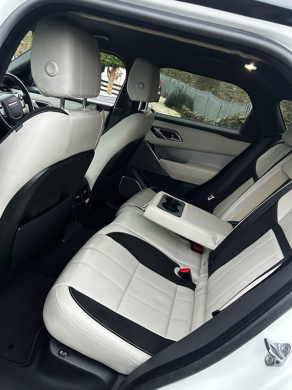 Used Land Rover Range Rover Velar 2018 for sale - 74024554: Photo 33