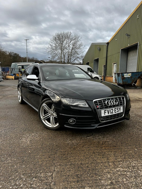Used Audi A4 2012 for sale - 73156874: Photo 1