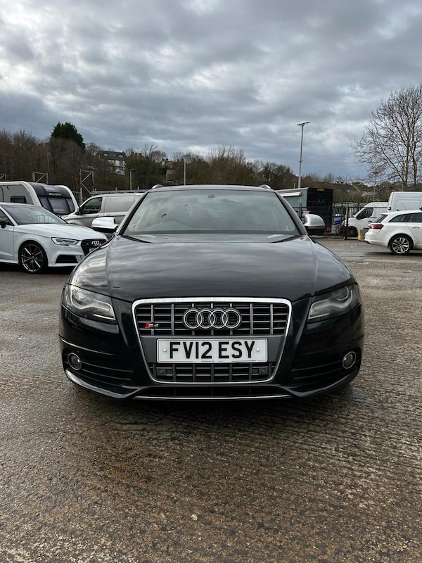 Used Audi A4 2012 for sale - 73156874: Photo 2