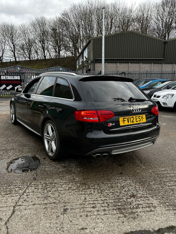Used Audi A4 2012 for sale - 73156874: Photo 9
