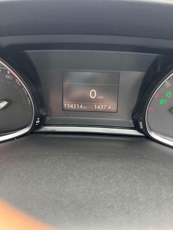 Used Peugeot 308 2018 for sale - 74705370: Photo 8
