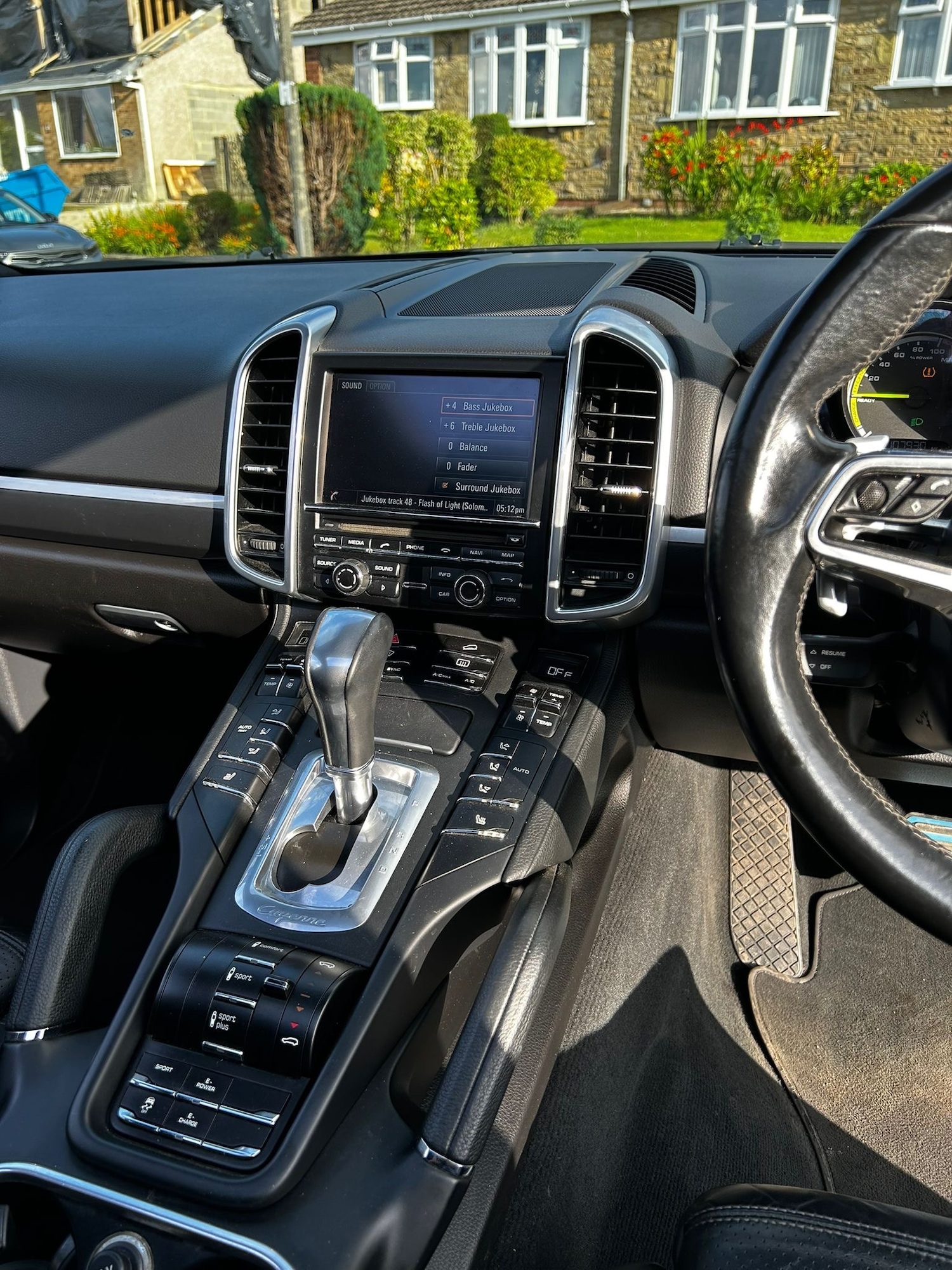 Vehicle 29