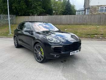 Used Porsche Cayenne 2015 for sale - 74754849: Photo