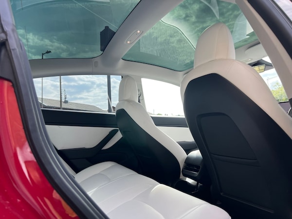 Used Tesla Model 3 2020 for sale - 71574772: Photo 11