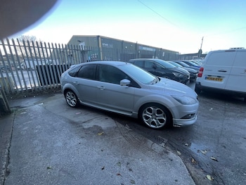 2010 (10) - 1.8 Zetec S 5dr
