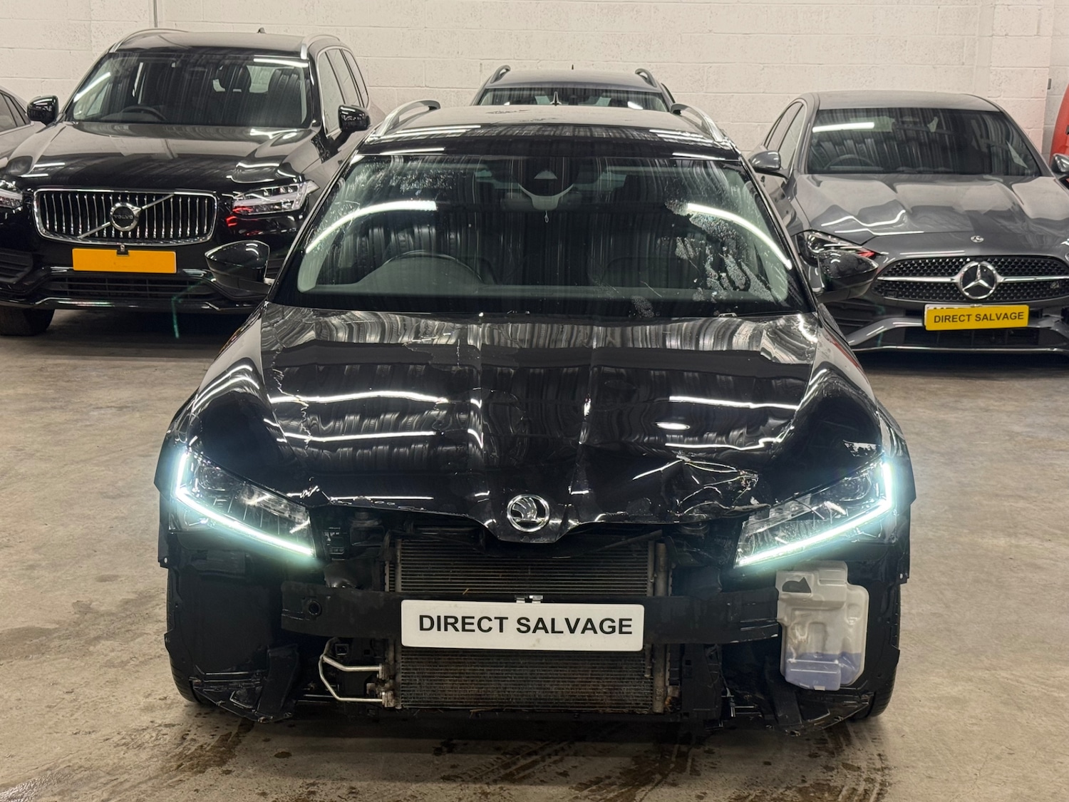 Used Skoda Superb 2022 for sale - 77264762: Photo 2