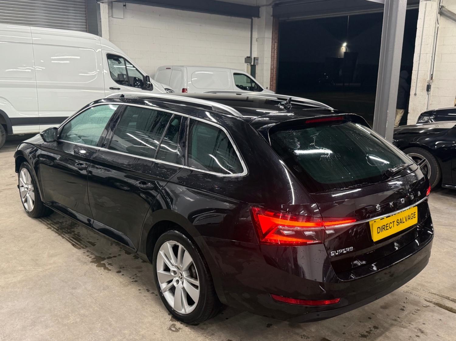 Used Skoda Superb 2022 for sale - 77264762: Photo 4