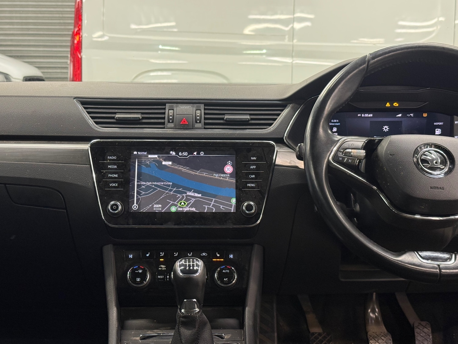 Used Skoda Superb 2022 for sale - 77264762: Photo 8