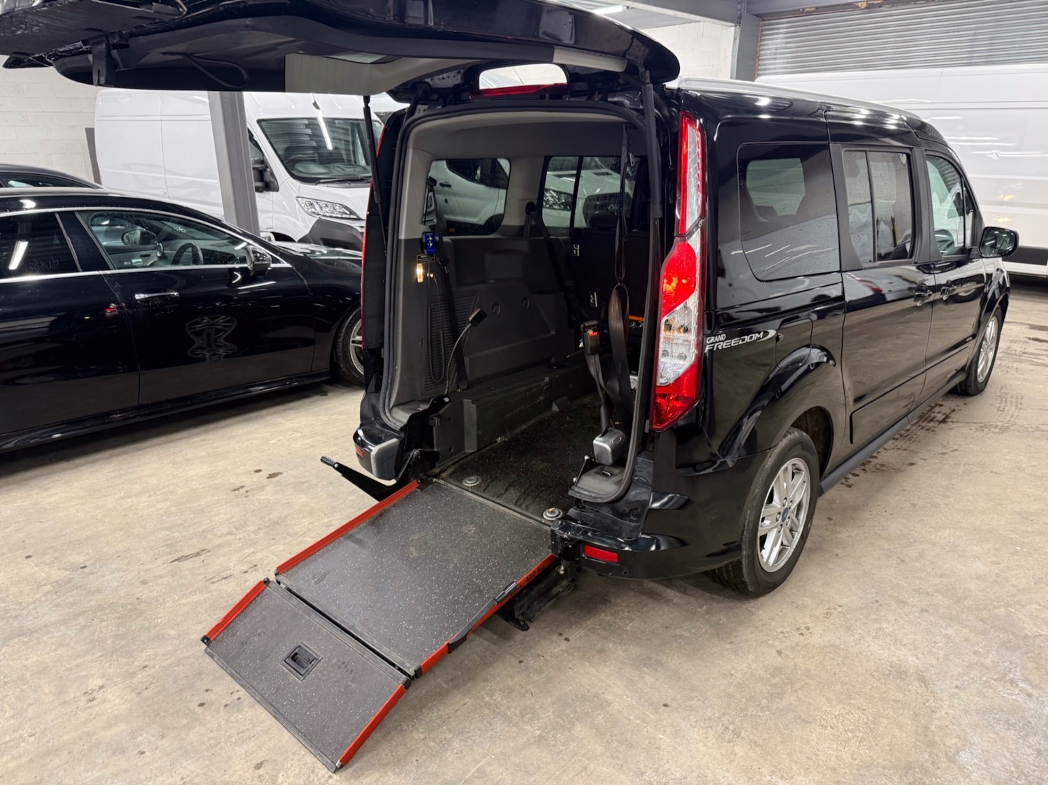 Used Ford Transit Connect 2020 for sale - 77039126: Photo 10