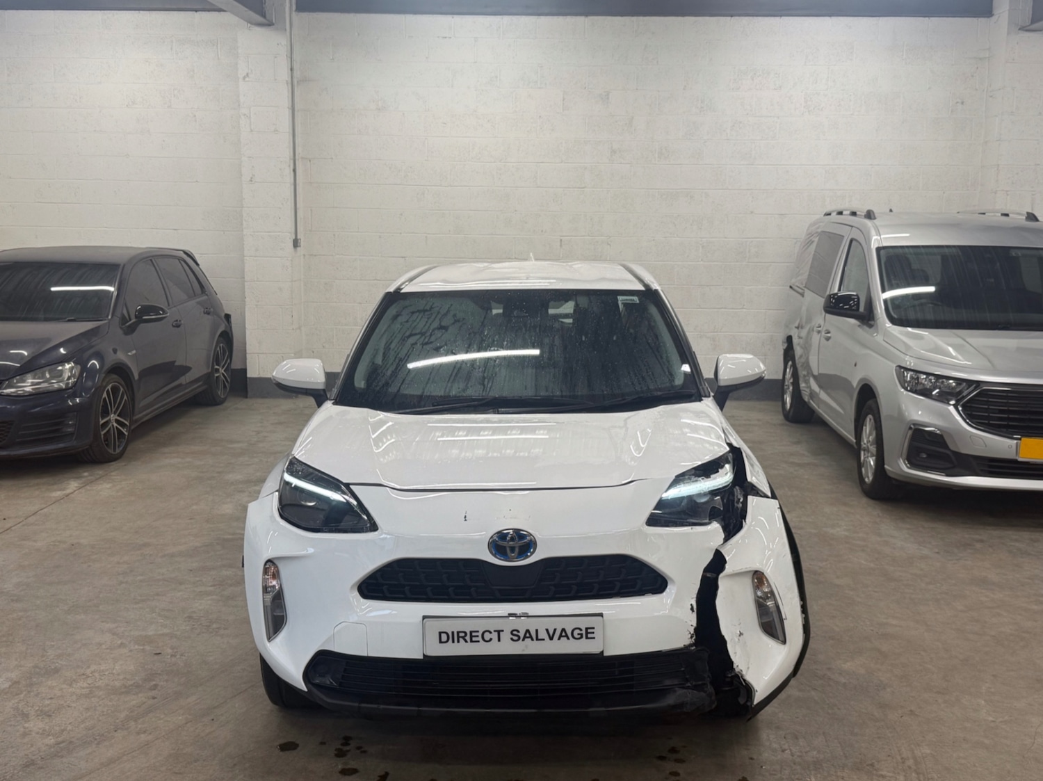 Used Toyota Yaris Cross 2024 for sale - 76257946: Photo 2