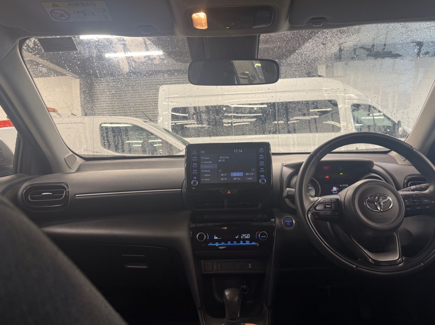 Used Toyota Yaris Cross 2024 for sale - 76257946: Photo 7