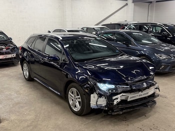 2023 - 2023 73 REG 1.8 Hybrid Motion 5dr CVT Auto Hybrid salvage damaged repair