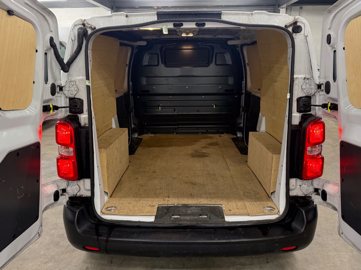 Used Citroen Dispatch 2023 for sale - 78046055: Photo 10