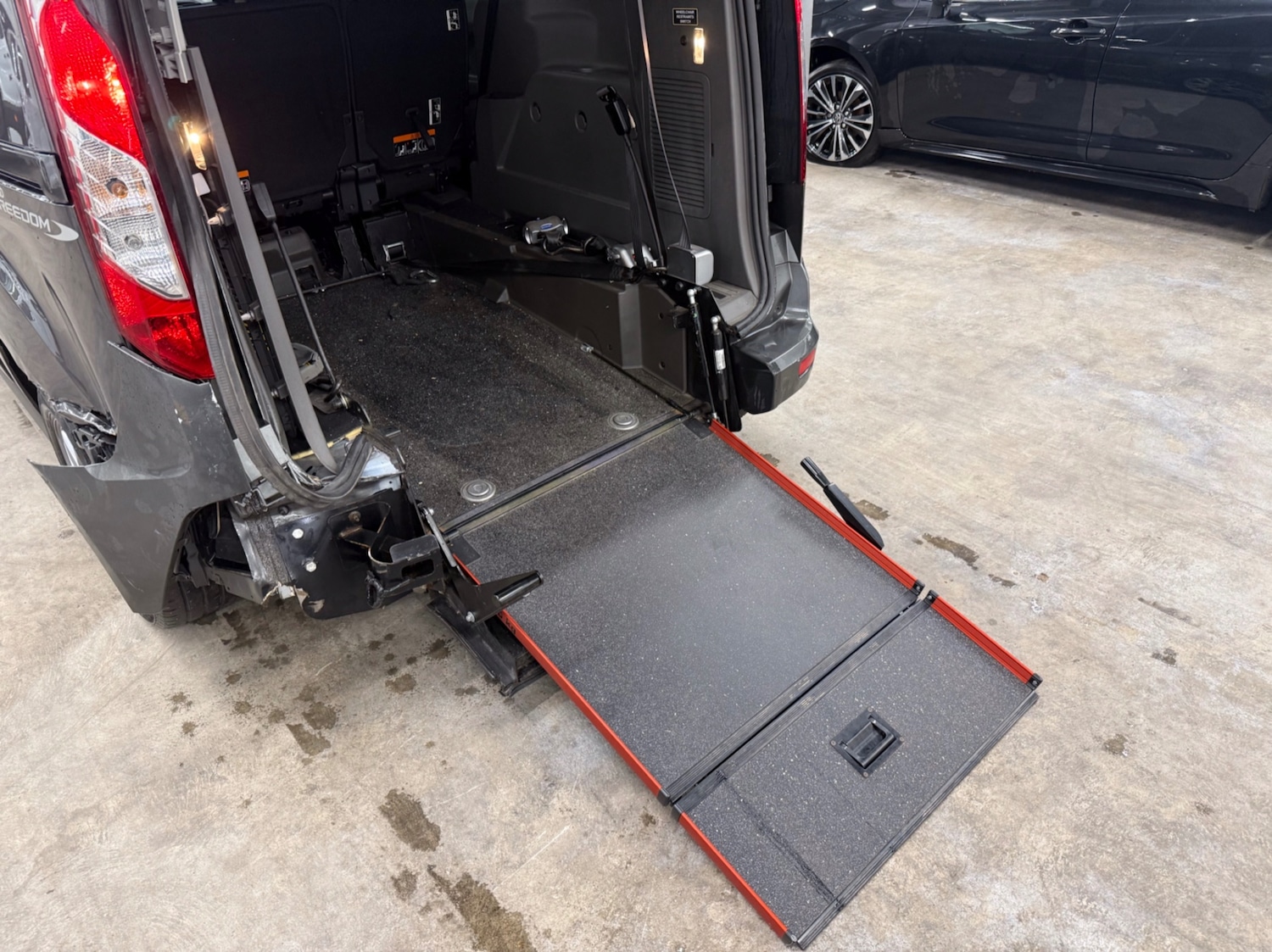 Used Ford Tourneo Connect 2022 for sale - 76483109: Photo 11