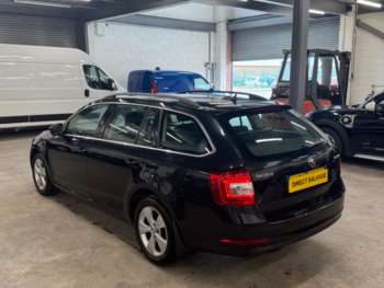 Used Skoda Octavia 2019 for sale - 74783868: Photo