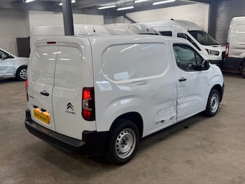 Used Citroen Berlingo 2024 for sale - 78633742: Photo