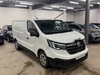 Renault Trafic feature image