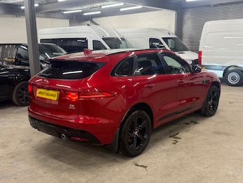 Used Jaguar F-Pace 2016 for sale - 77721735: Photo