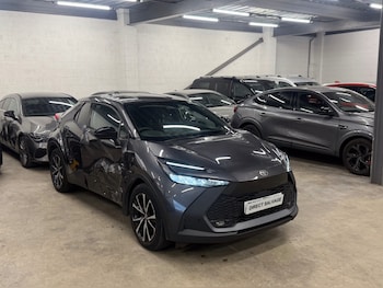 Used Toyota C-HR 2025 for sale - 78527050: Photo