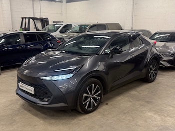 Used Toyota C-HR 2025 for sale - 78527050: Photo