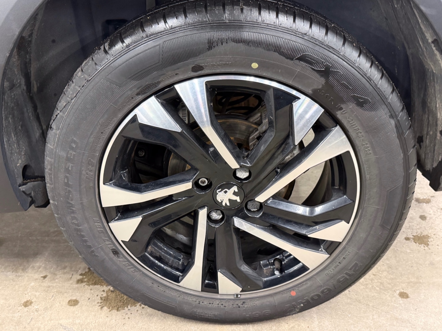 Used Peugeot 2008 2023 for sale - 77039226: Photo 12