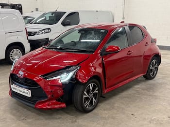 Used Toyota Yaris 2024 for sale - 79725496: Photo
