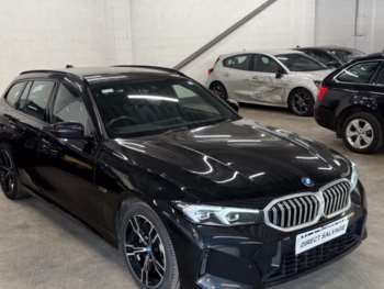 2022 (72) - 2022 72 RE BMW 330e 2.0 M Sport Step Auto 12 KWH 83KW Estate Hybrid salvage 5-Door