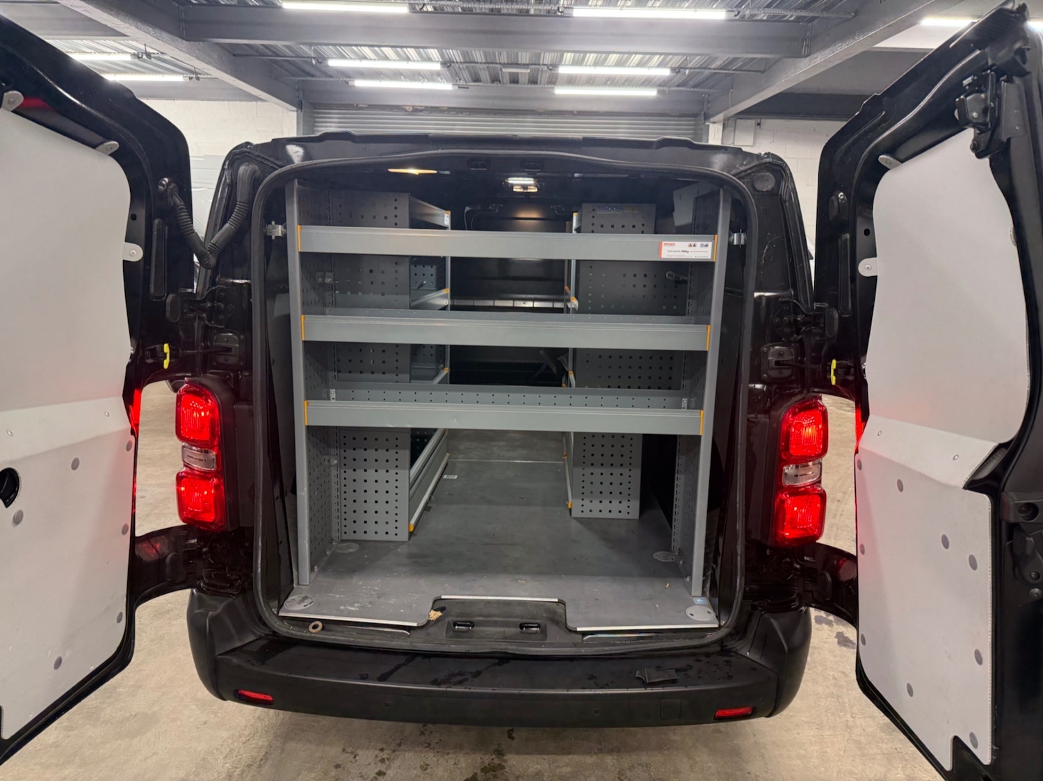 Used Vauxhall Vivaro 2024 for sale - 77682159: Photo 10