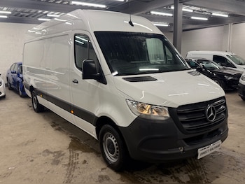 Mercedes-Benz Sprinter feature image