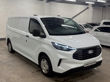 2024 - 74 REG 2.0 EcoBlue 136 L2H1 Panel Van Trend No Vat salvage damaged repair