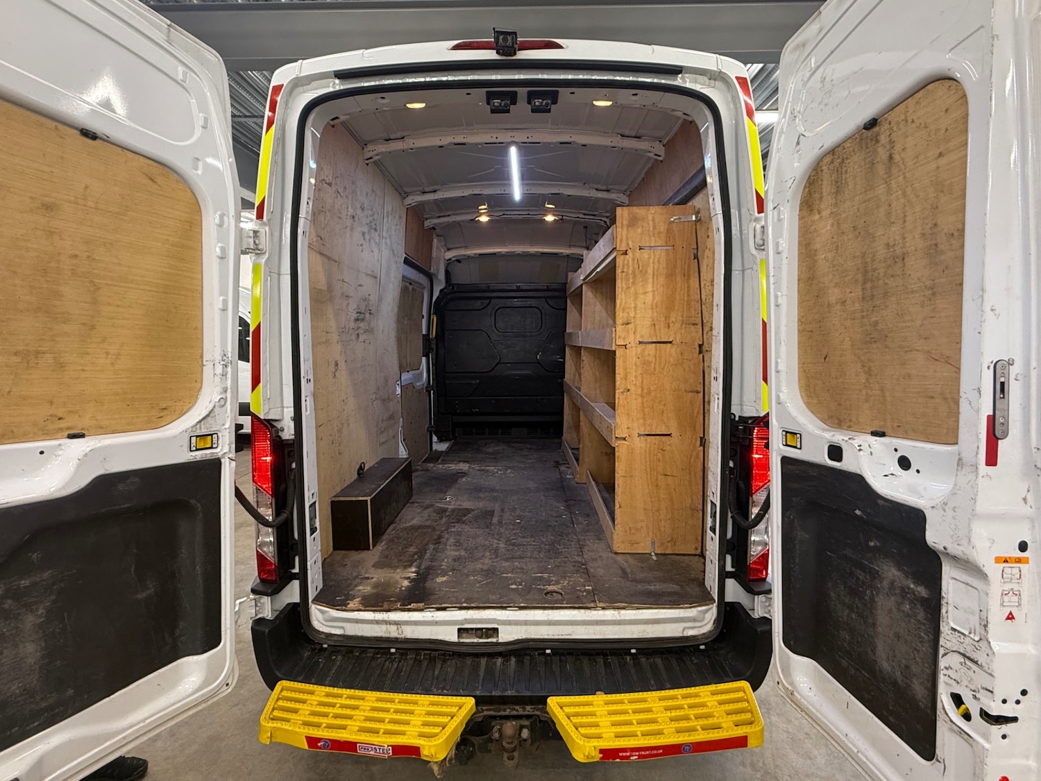 Used Ford Transit 2023 for sale - 77804084: Photo 10